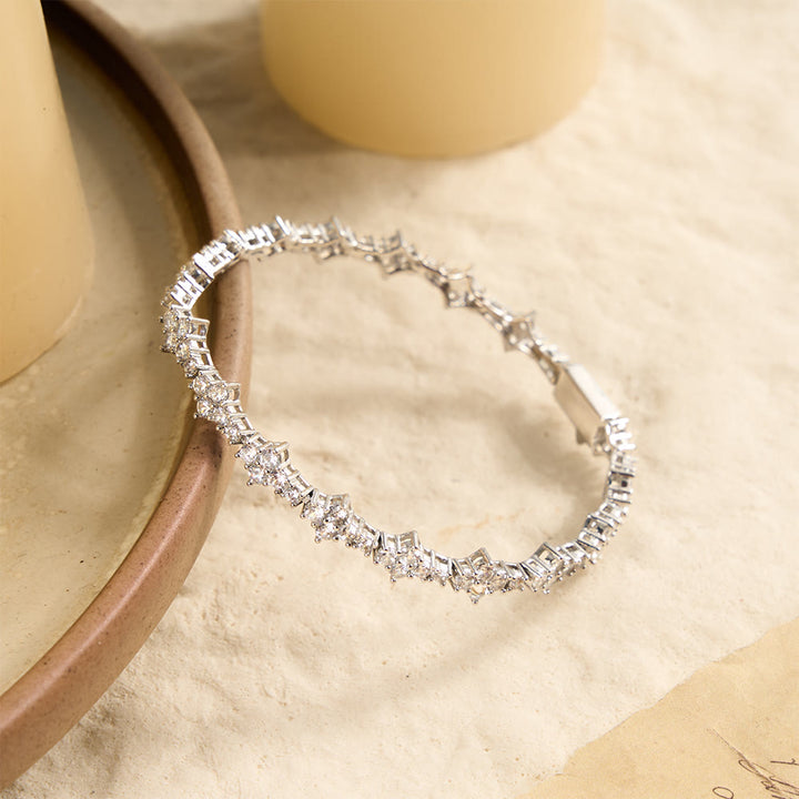 Christianartworkshop Bracciale a maglie incrociate a forma di stella e collana a filo singolo con zirconi incastonati a grappolo. - Argento - Bracciale 9''/23CM - image 6