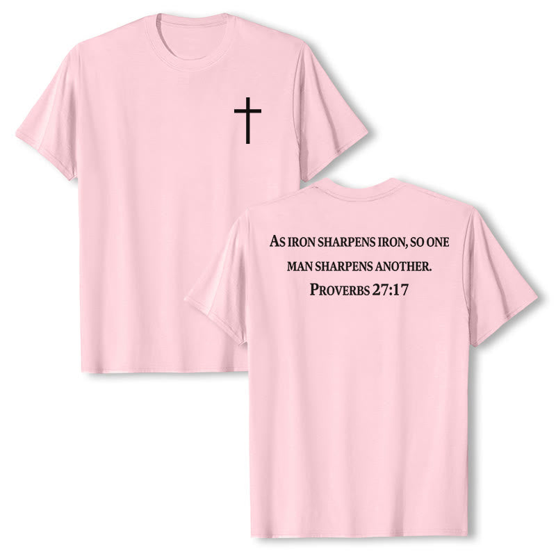 Christianartworkshop Come il ferro affila il ferro Proverbi 27:17 Maglietta a maniche corte premium con croce sul petto e scritta sulla schiena - Rosa - 2XL - image 9