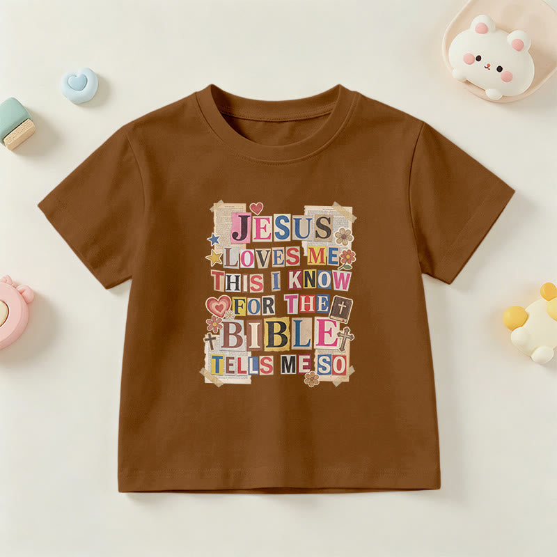 Christianartworkshop Maglietta a maniche corte per bambini con toppa vintage a forma di lettera ritagliata da giornale "Gesù mi ama, questo lo so". - Marrone - US/UK/AU 14, EU170 - image 0