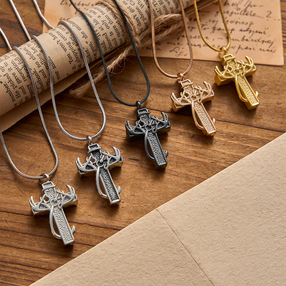 Collana con ciondolo a croce da caccia e pesca Christianartworkshop : fede all'aria aperta e devozione spirituale - image 1