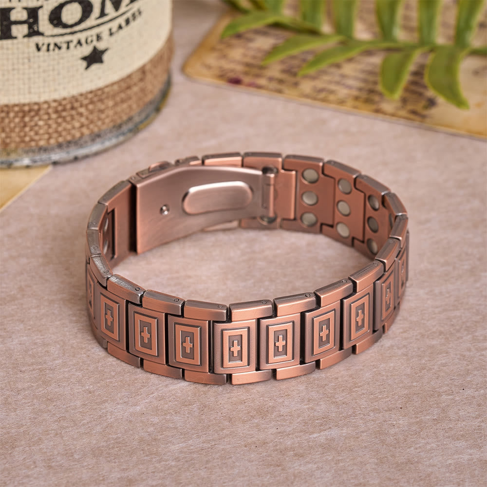Christianartworkshop Bracciale a maglie in stile cinturino d'orologio con croce in rilievo incassata su ogni maglia rettangolare. - image 2