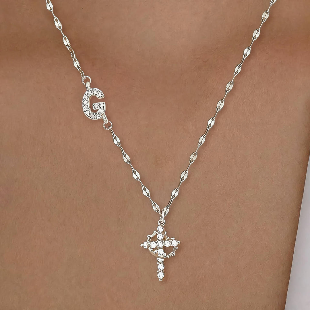Collana con croce e corona personalizzata con iniziale AZ in tonalità oro e argento Christianartworkshop : ciondolo personalizzato con monogramma di fede sacra. - G - Argento - image 36