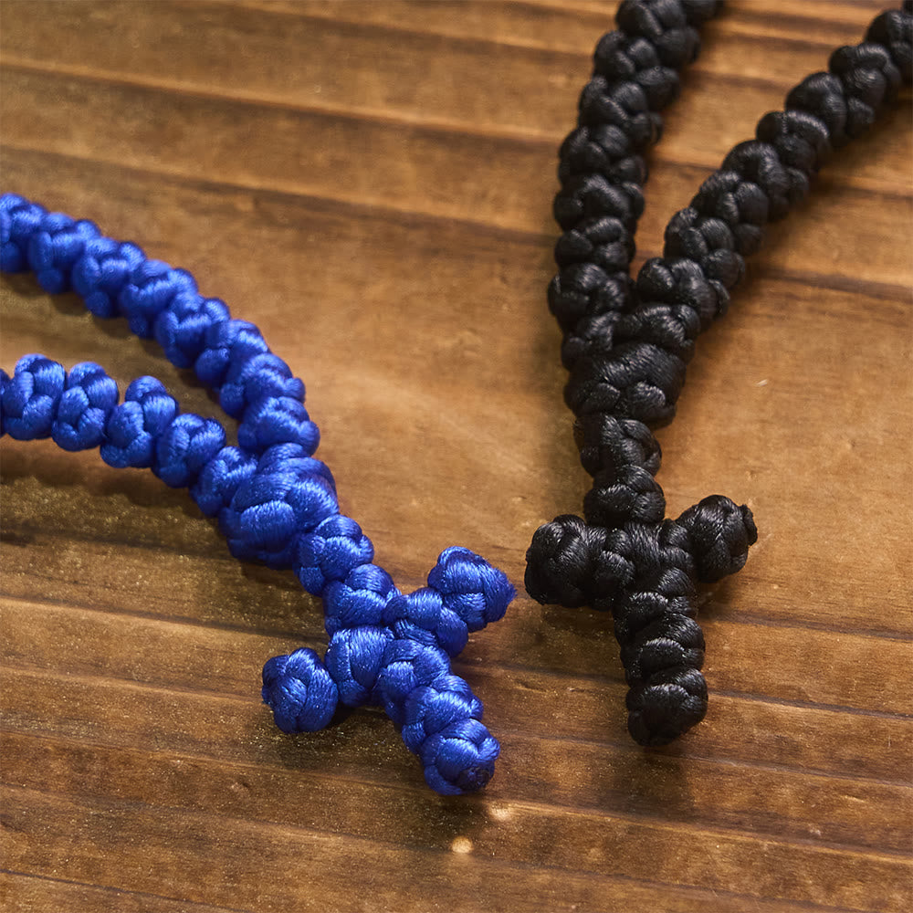 Collana con croce blu e nera e 100 nodi della benedizione Christianartworkshop : simbolo prezioso di benedizione sacra. - image 7