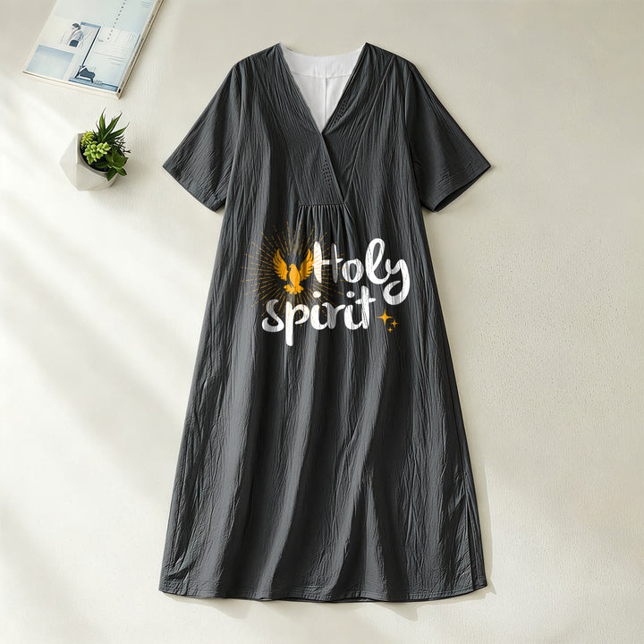 Christianartworkshop Abito midi a maniche corte con scollo a V e stampa "Spirito Santo" con colombe e raggi di sole - Nero - 4XL - image 4