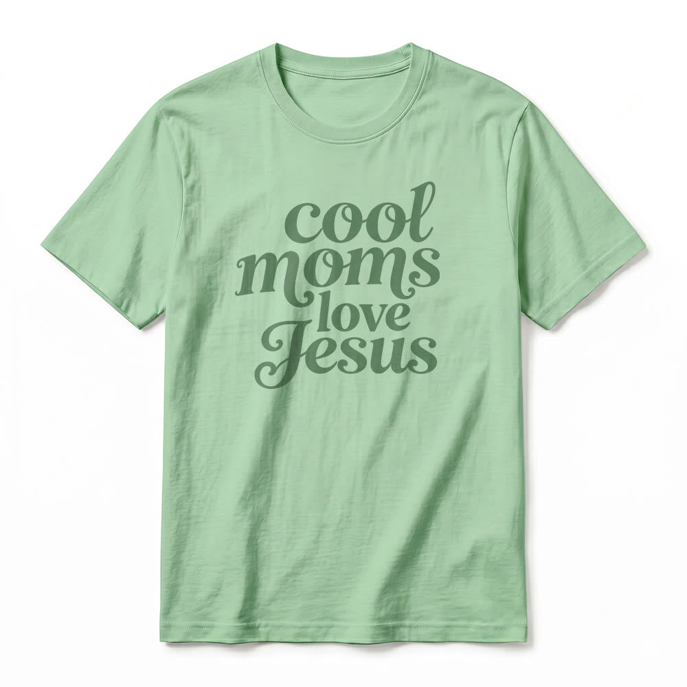 Christianartworkshop T-shirt a maniche corte di alta qualità con stampa fronte e retro "Cool Moms Love Jesus". - image 23