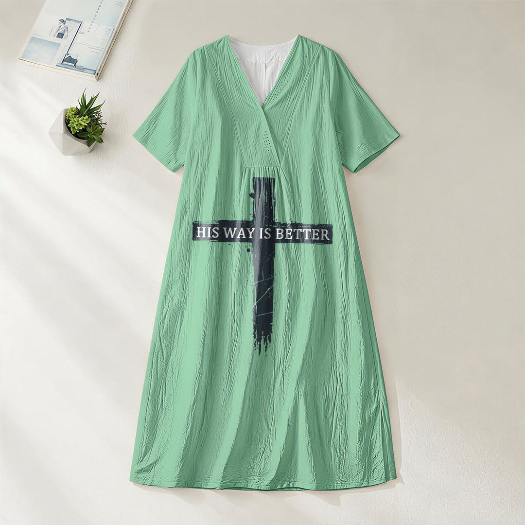 Abito midi a maniche corte con scollo a V e stampa a croce vintage "His Way Is Better" Christianartworkshop - Verde - 4XL - image 0
