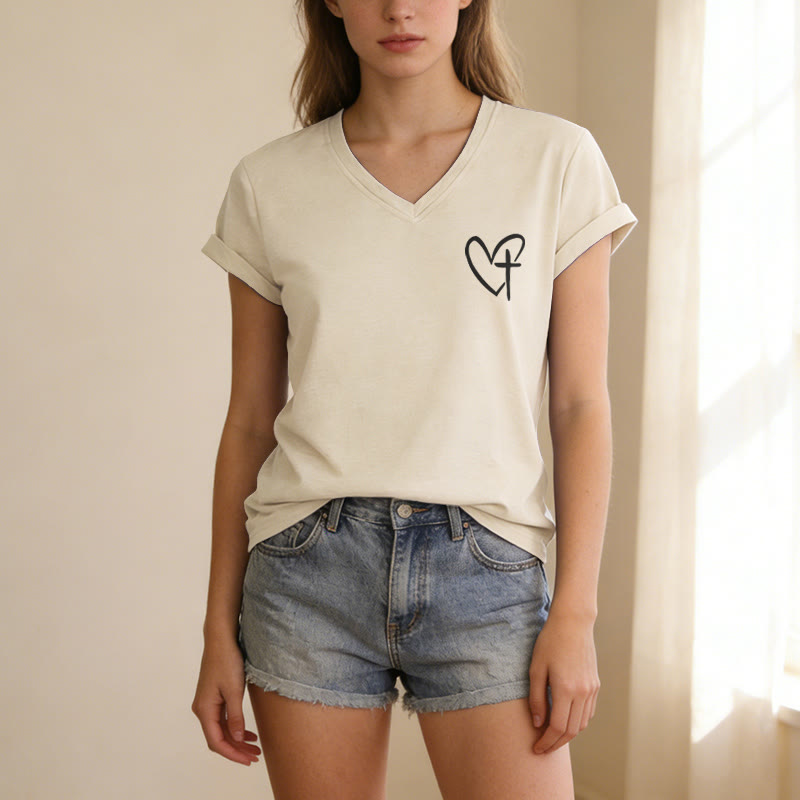 Christianartworkshop T-shirt casual con scollo a V e stampa "Gesù mi protegge" fronte e retro. - image 15