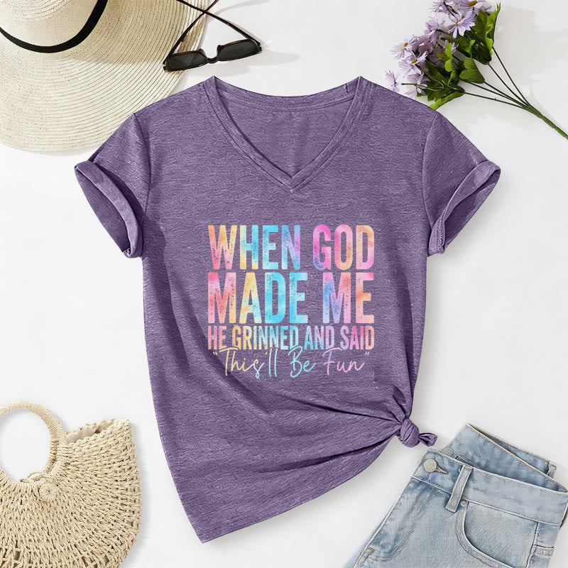 Christianartworkshop T-shirt casual con scollo a V e stampa sfumata colorata "When God Made Me" - Viola - 2XL - image 20