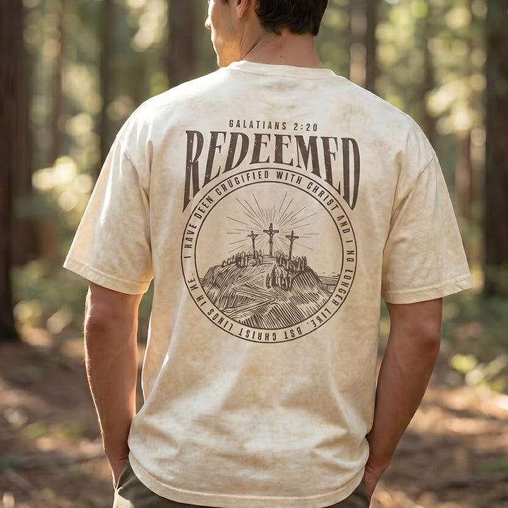 Christianartworkshop T-shirt unisex lavata con stampa fronte e retro "Redeemed" Galati 2:20 - image 0