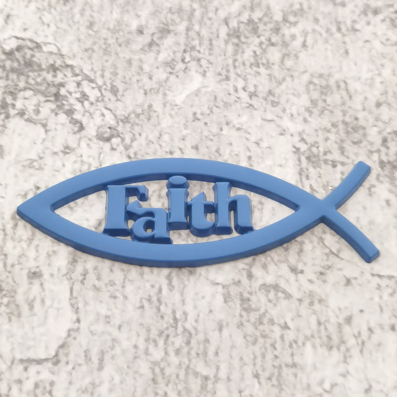 Christianartworkshop Adesivo per auto con sagoma di pesce Ichthys e scritta "Faith" in rilievo: simbolo di incrollabile convinzione e protezione stradale. - Blu - image 8