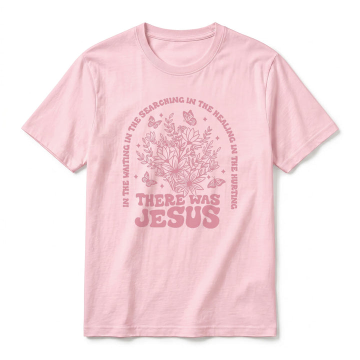 Christianartworkshop T-shirt a maniche corte premium con stampa floreale e farfalle "There Was Jesus" - image 26