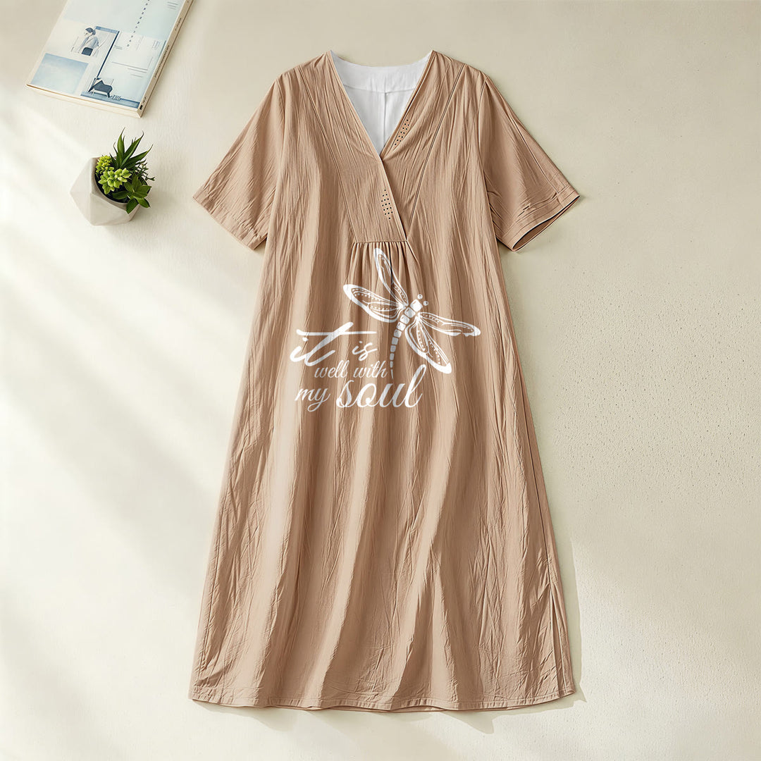 Abito midi a maniche corte con scollo a V e stampa libellula, ideale per l'estate sulla spiaggia, con versetti biblici e libellula, Christianartworkshop. - Cachi - 4XL - image 6