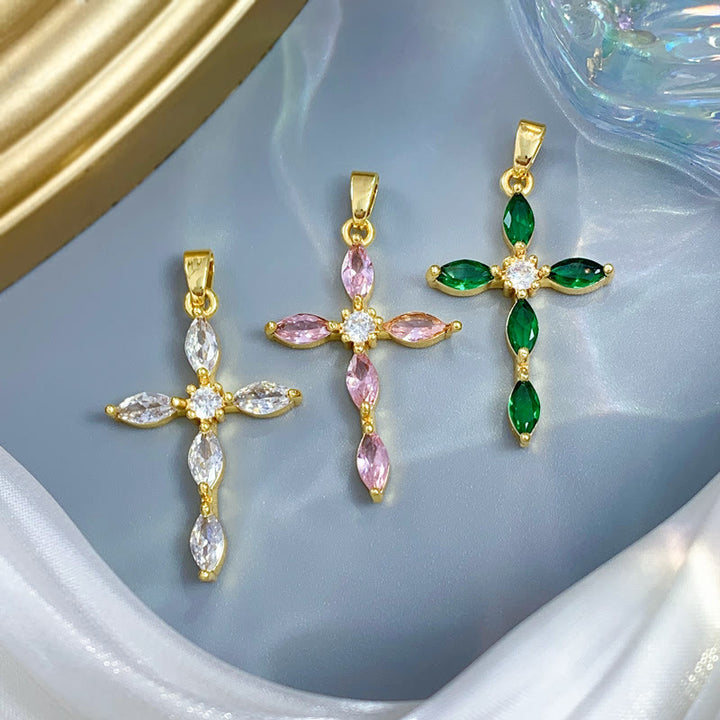 Christianartworkshop Elegante collana con croce a più pietre: simbolo di serena fede e dolce calore spirituale. - image 0