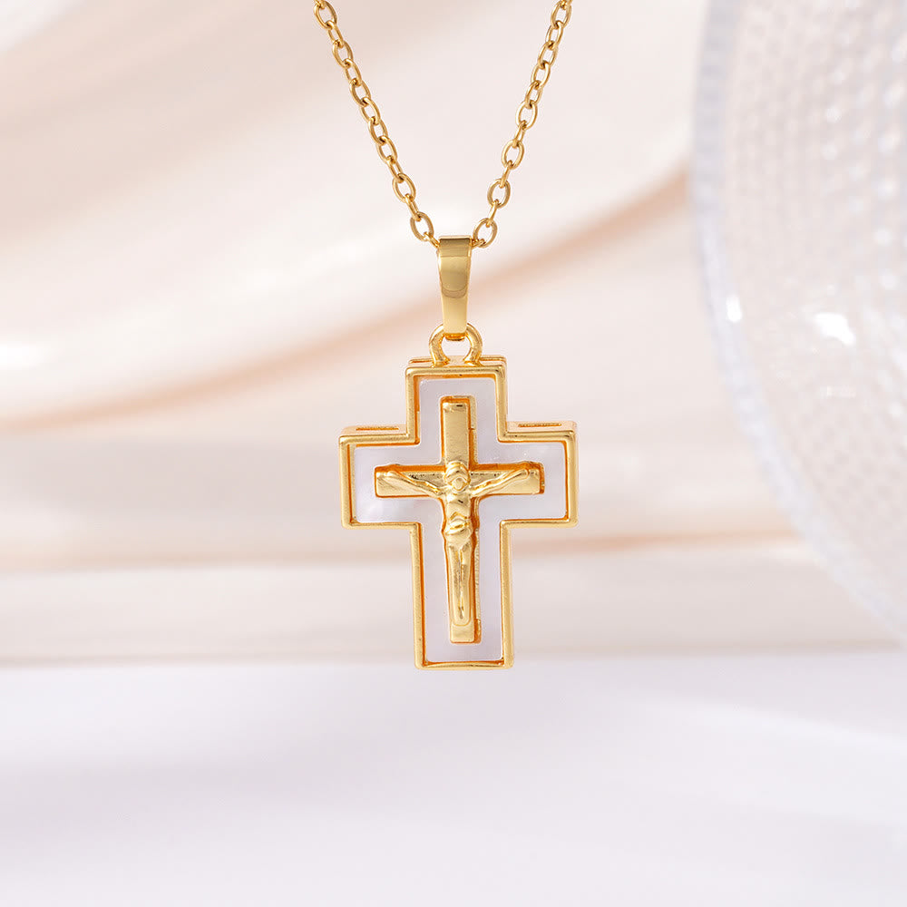 Christianartworkshop Collana con ciondolo a croce e crocifisso sovrapposti: simbolo di redenzione e grazia eterna - D'oro - image 3