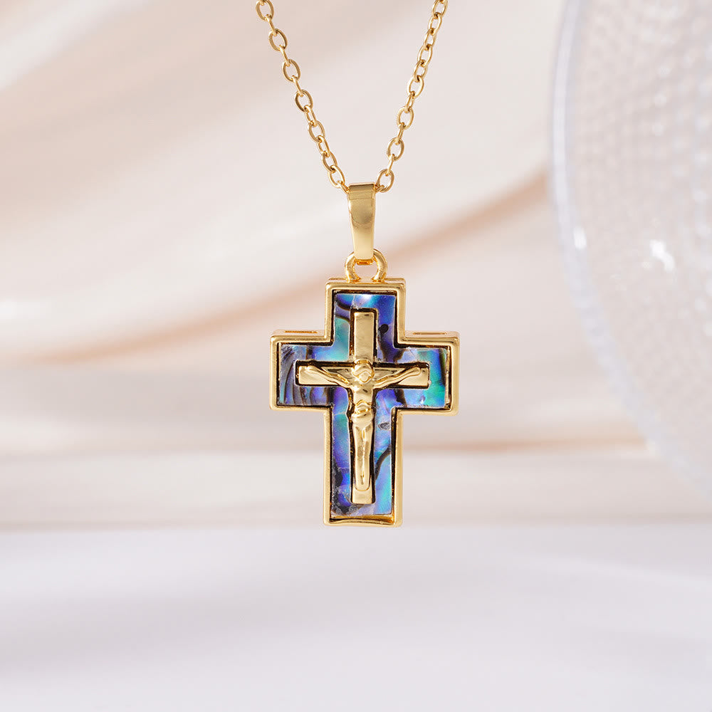 Christianartworkshop Collana con ciondolo a croce e crocifisso sovrapposti: simbolo di redenzione e grazia eterna - Verde - image 0