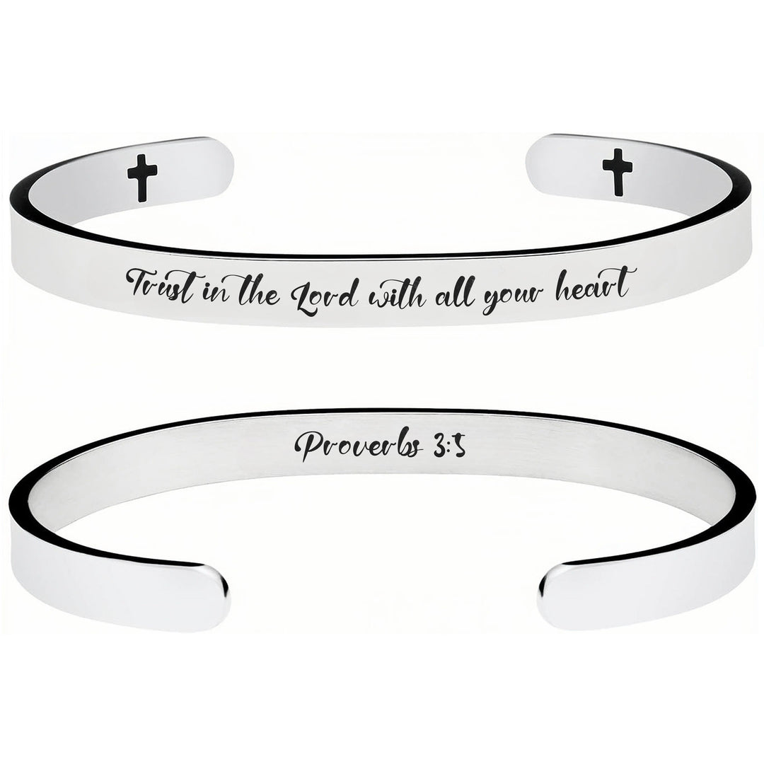 Christianartworkshop Bracciale aperto in acciaio inossidabile con versetti biblici incisi e piccole croci: simbolo di fede incrollabile. - Proverbi 3:5 - image 6