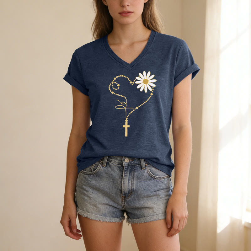 Christianartworkshop T-shirt casual con scollo a V, cuore, croce e margherita con pois dorati. - image 21