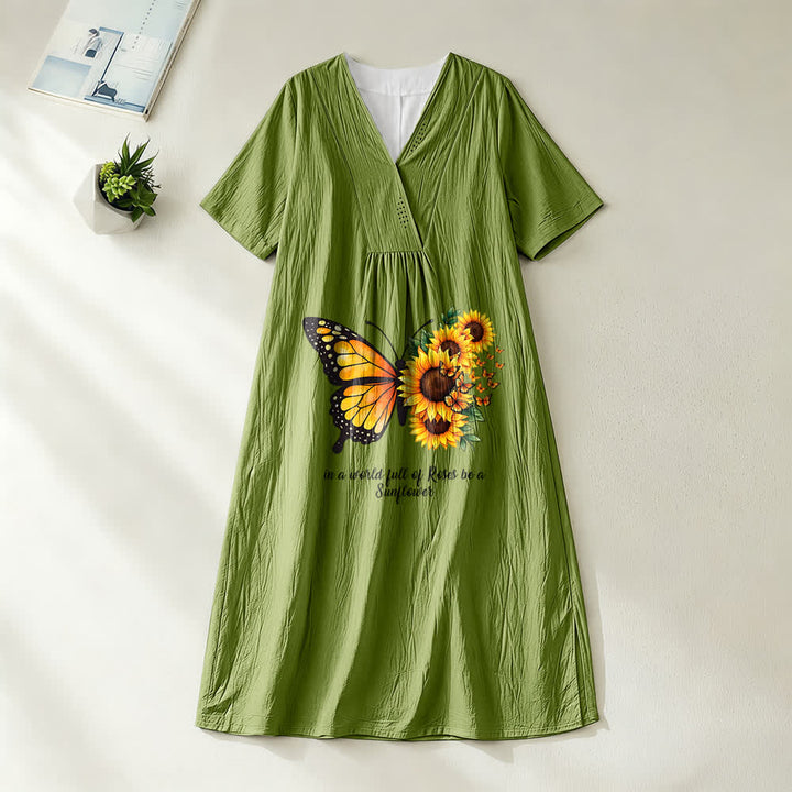 Abito midi a maniche corte con scollo a V e stampa di farfalle e girasoli, con citazione motivazionale, Christianartworkshop. - Verde oliva - 4XL - image 10