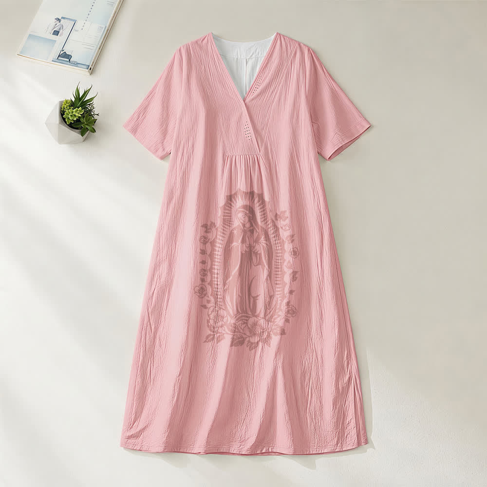 Abito midi a maniche corte con scollo a V e silhouette della Madonna di Guadalupe , Christianartworkshop - Rosa - 4XL - image 8