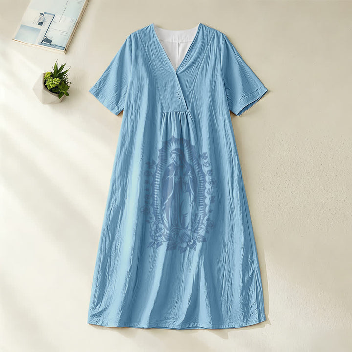 Abito midi a maniche corte con scollo a V e silhouette della Madonna di Guadalupe , Christianartworkshop - Blu - 4XL - image 1
