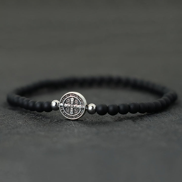 Christianartworkshop Bracciale elastico con perline di pietra naturale e distanziatori con medaglietta di San Benedetto in rilievo: simbolo di protezione divina. - Pietra opaca - image 3
