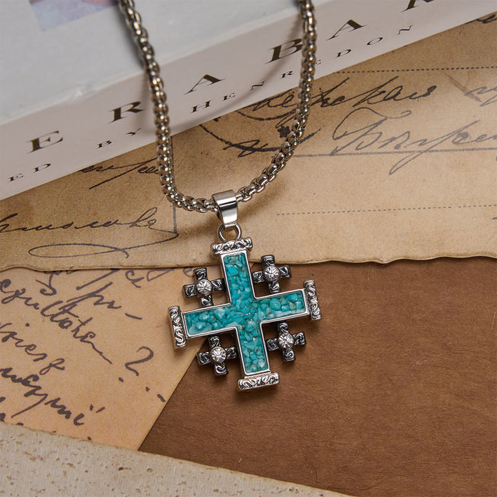 Christianartworkshop Collana con ciondolo a croce di Gerusalemme intarsiata in turchese frantumato e catena a maglie: simbolo di fede completa. - image 0