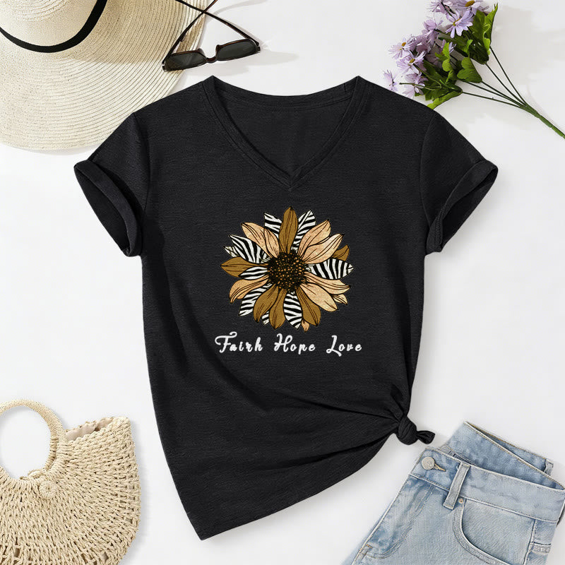 Christianartworkshop T-shirt casual con scollo a V, stampa zebrata, girasole e scritta "Fede, Speranza, Amore". - Nero - 2XL - image 14