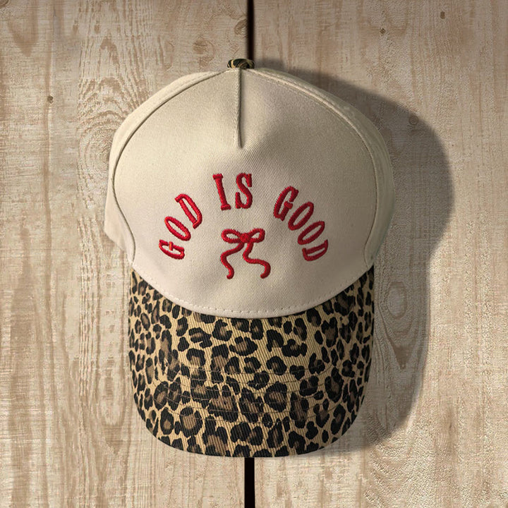 Christianartworkshop Dio è buono - Ricamo a fiocco, visiera leopardata, cappellino da baseball regolabile - Rosso e leopardo - image 0