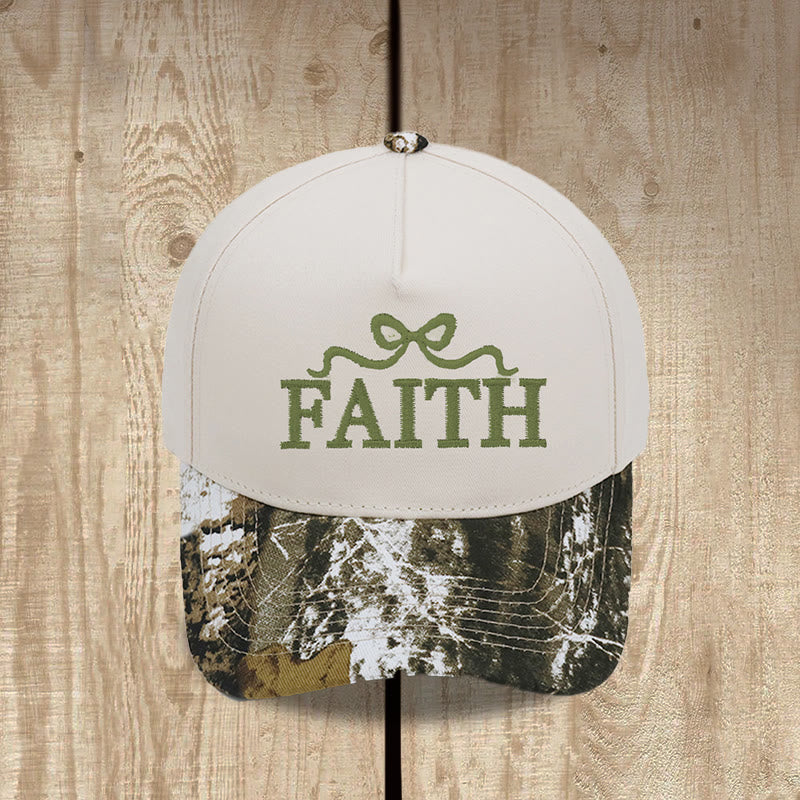 Christianartworkshop Cappellino da baseball regolabile FAITH con ricamo a fiocco e visiera mimetica. - image 1