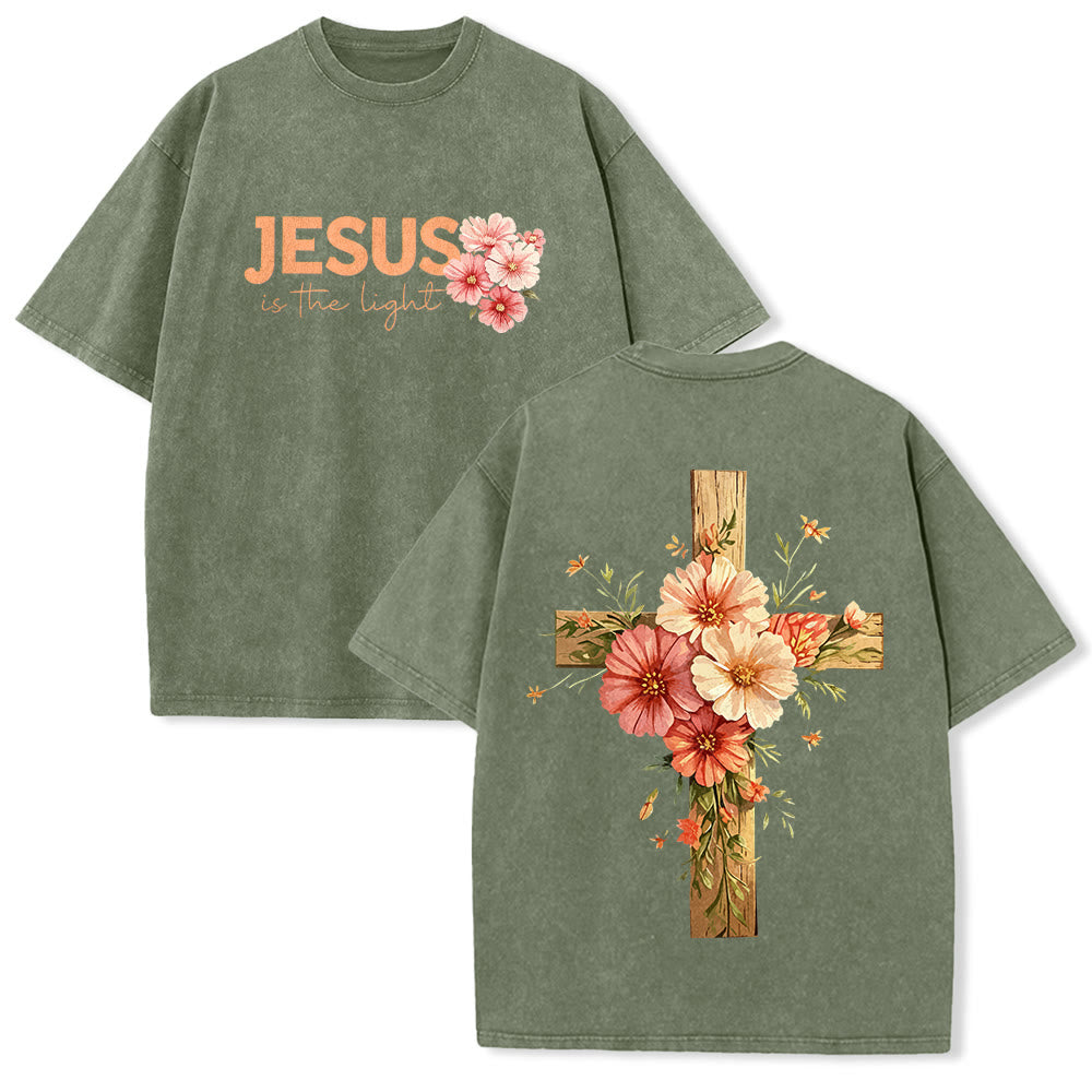 Christianartworkshop T-shirt unisex lavata con grafica floreale a croce su entrambi i lati "Gesù è la luce". - Verde militare - 5XL - image 7