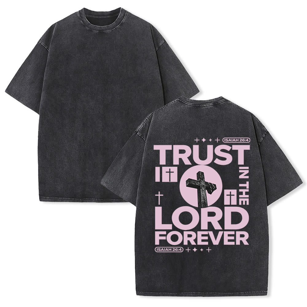 Christianartworkshop T-shirt unisex vintage lavata con stampa "Confida nel Signore per sempre" con croce e stella sul retro. - Nero - 5XL - image 1