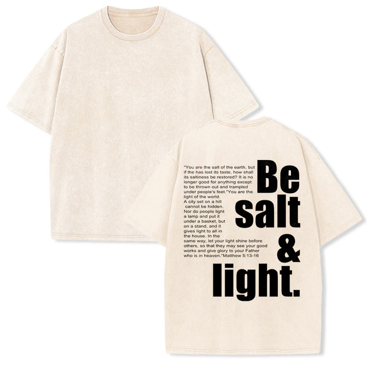 Christianartworkshop Maglietta unisex lavata con grafica a contrasto, caratteri grandi e piccoli, sale e luce, versetto biblico sul retro. - Beige - 5XL - image 4