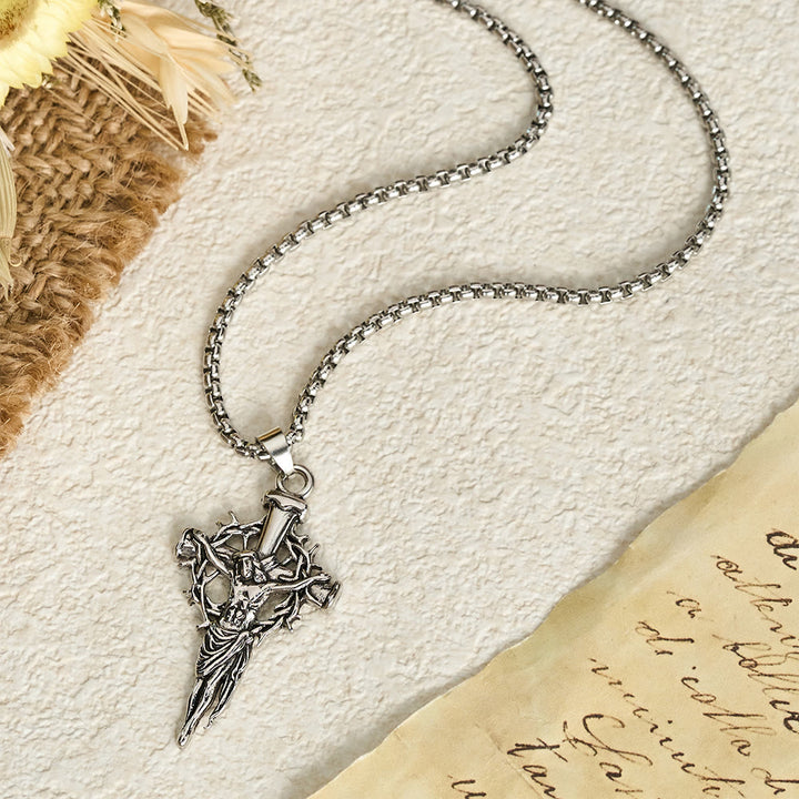 Christianartworkshop Collana con crocifisso a corona di spine in rilievo: emblema di sacrificio e misericordia redentrice. - Crocifisso e Spina - image 0