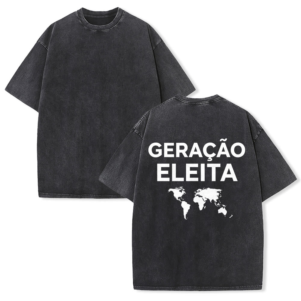 Christianartworkshop T-shirt unisex lavata vintage con stampa sul retro della coppia abbinata alla mappa del mondo Geração Eleita - Nero - 5XL - image 1