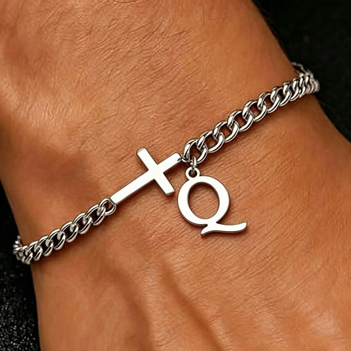 Christianartworkshop Bracciale con croce e lettera a catena: emblema personalizzato di incrollabile fede celeste - Q - image 18