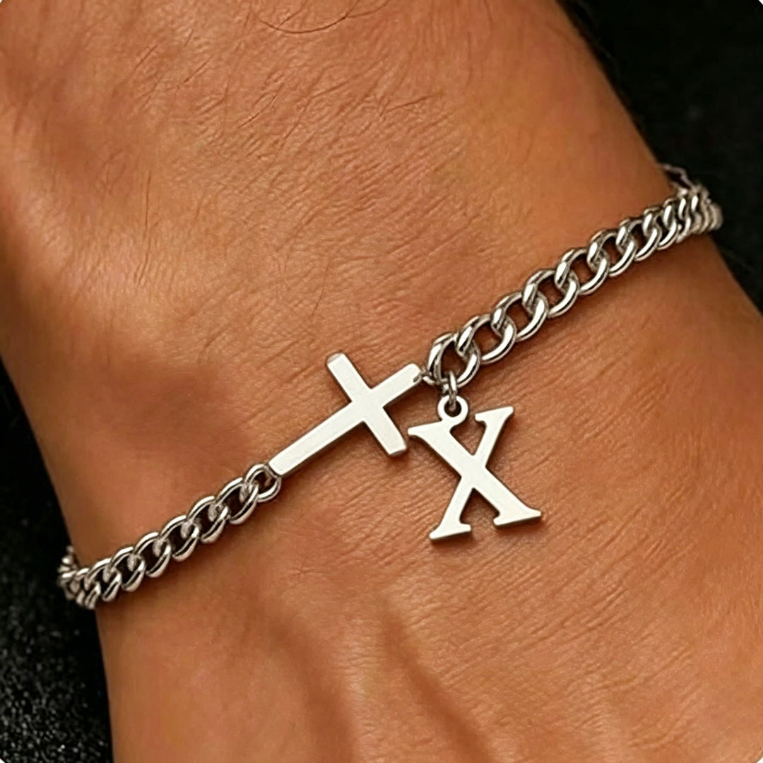Christianartworkshop Bracciale con croce e lettera a catena: emblema personalizzato di incrollabile fede celeste - X - image 25