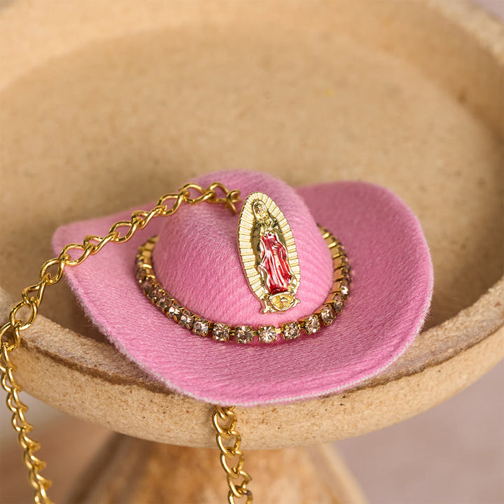 Christianartworkshop Mini cappello da cowboy, croce di cristallo della Madonna, ornamento per auto: un promemoria della misericordiosa protezione divina in ogni viaggio - image 10