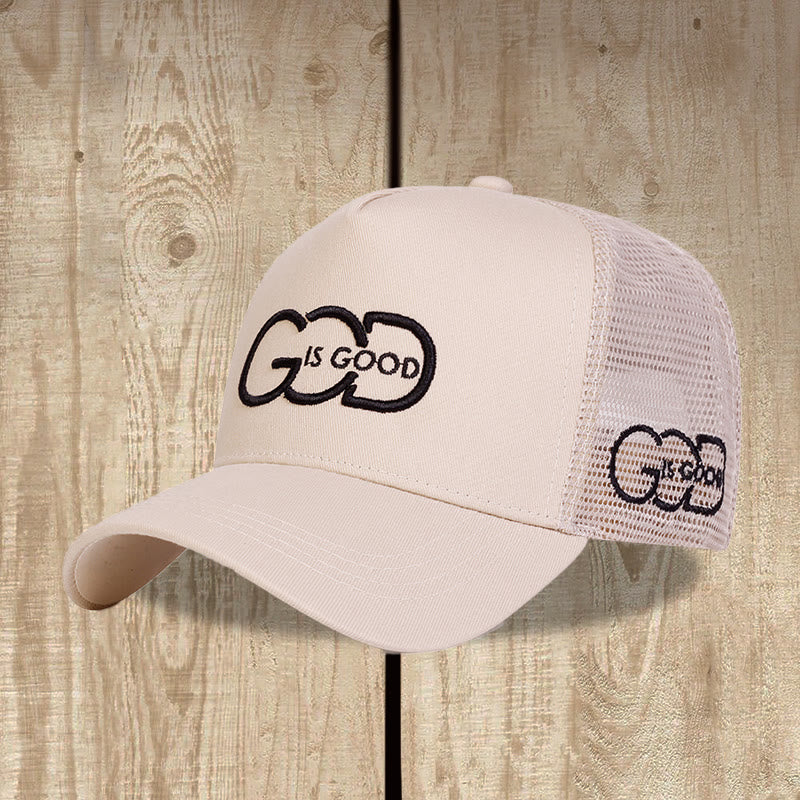 Christianartworkshop Cappellino trucker minimalista con monogramma collegato, ricamo su entrambi i lati, visiera curva e retro in rete, colore Dio è buono. - Beige - image 0