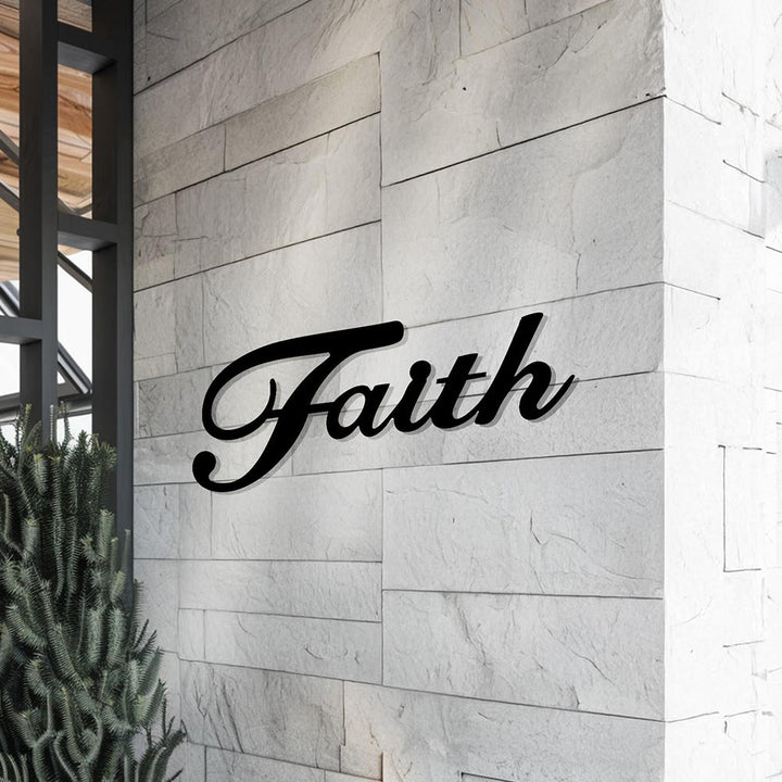 Christianartworkshop Elegante decorazione murale in metallo con la parola "Faith" in corsivo: emblema senza tempo di incrollabile fede interiore. - image 3