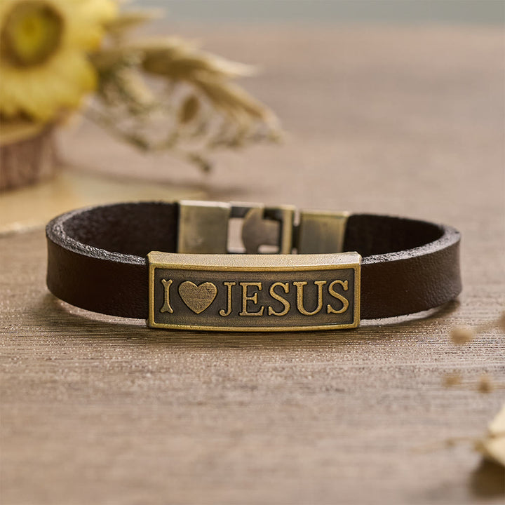 Christianartworkshop Braccialetto da polso classico con cuore e lettera di Gesù: emblema personalizzato di eterna tenerezza divina. - image 2