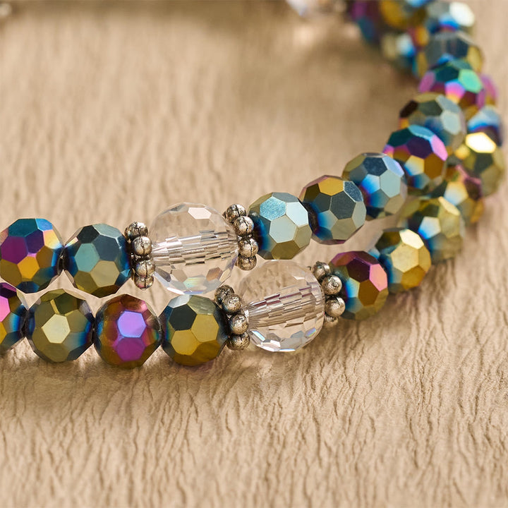 Christianartworkshop Bracciale avvolgente con medaglia crocifisso della Vergine Maria e perline sfaccettate: emblema personalizzato di incrollabile fede celeste. - image 3