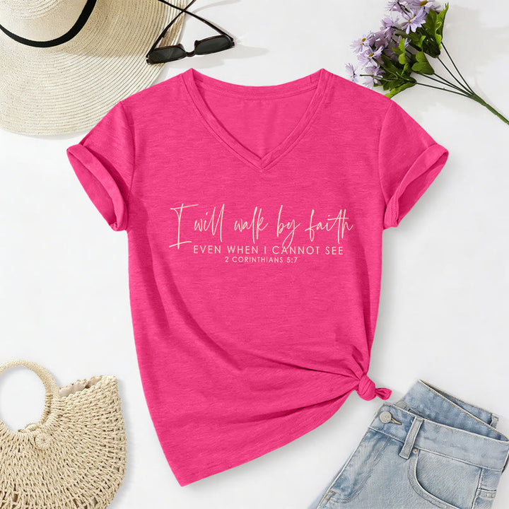 Christianartworkshop Camminerò per fede con una grafica a doppia tonalità di un versetto biblico. Maglietta casual con scollo a V. - Rosa - 2XL - image 14