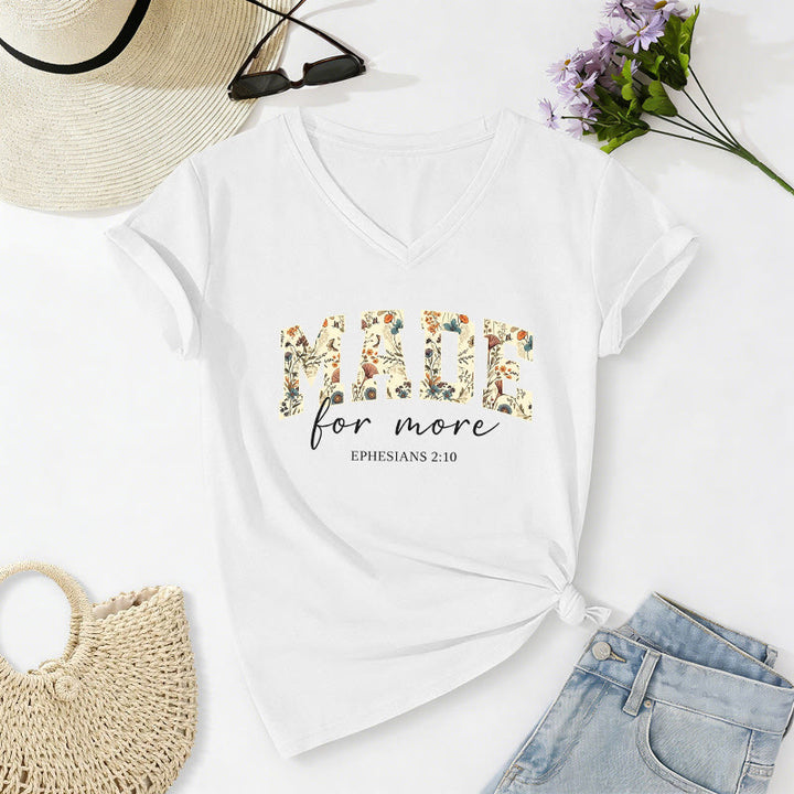 Christianartworkshop T-shirt casual con scollo a V e scritta "Made For More Floral Fill Varsity Font Cursive Script Ephesians 2:10 Verse". - Bianco - 2XL - image 20