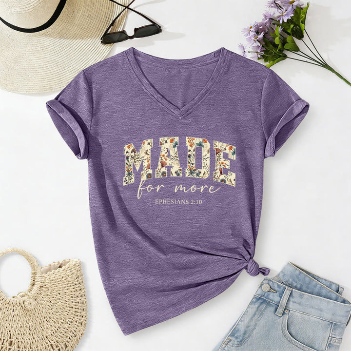 Christianartworkshop T-shirt casual con scollo a V e scritta "Made For More Floral Fill Varsity Font Cursive Script Ephesians 2:10 Verse". - Viola - 2XL - image 14