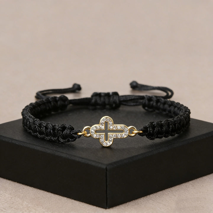 Christianartworkshop Braccialetto da polso con croce sacra e cordino intrecciato: emblema personalizzato di eterna tenerezza divina. - Nero - image 2