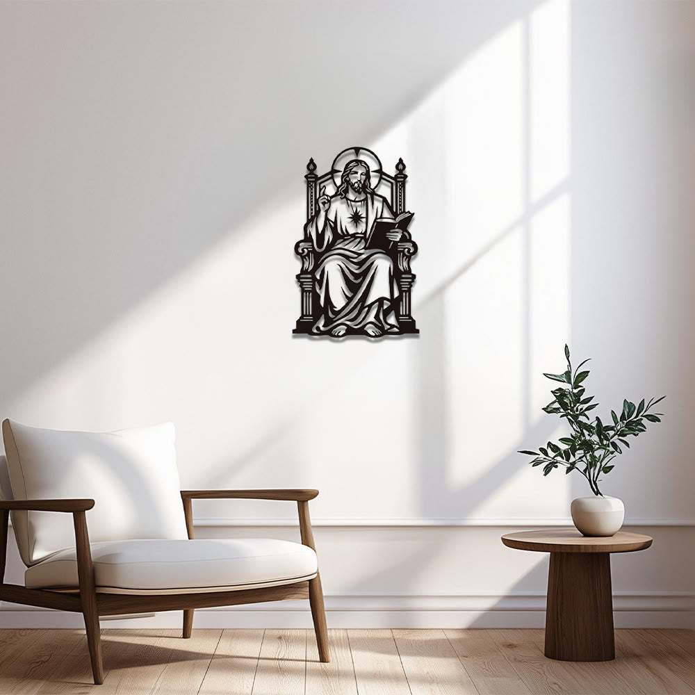 Christianartworkshop Decorazione murale in metallo raffigurante Gesù seduto sul trono con il Sacro Cuore e una Scrittura: emblema senza tempo della sacra grazia redentrice. - image 1