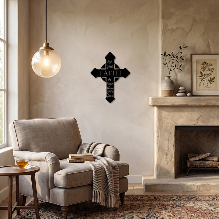 Christianartworkshop Croce con punta appuntita: Lascia che la tua fede sia più grande della tua paura. Decorazione murale in metallo: emblema senza tempo della sacra grazia redentrice. - image 0