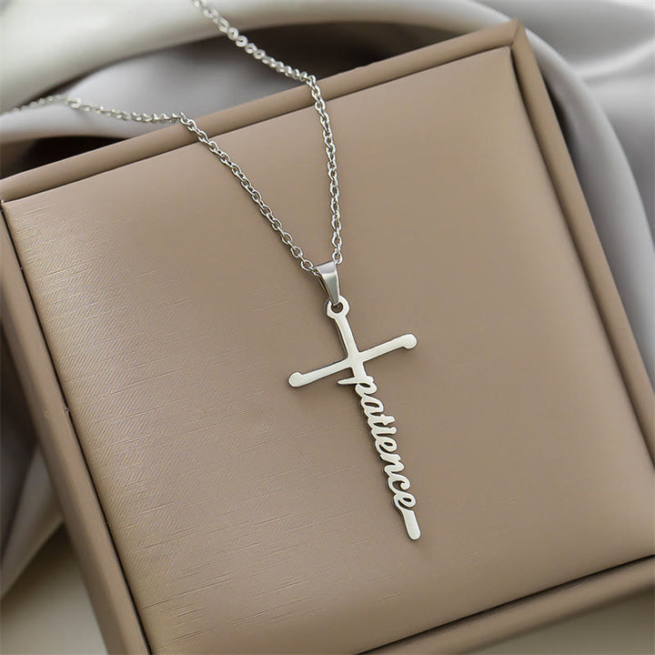 Christianartworkshop Collana con ciondolo a croce integrato con scritta "Faith" in corsivo, in diversi stili: emblema senza tempo di dolce protezione celeste. - Pazienza - Argento - image 6