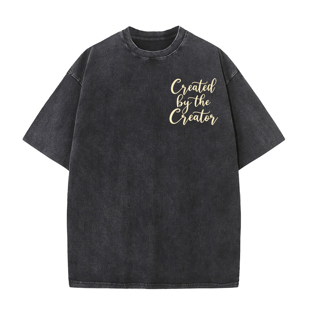 Christianartworkshop Creata dal Creatore Elegante T-shirt vintage lavata con stampa doppia e bouquet di girasoli selvatici in corsivo - image 1