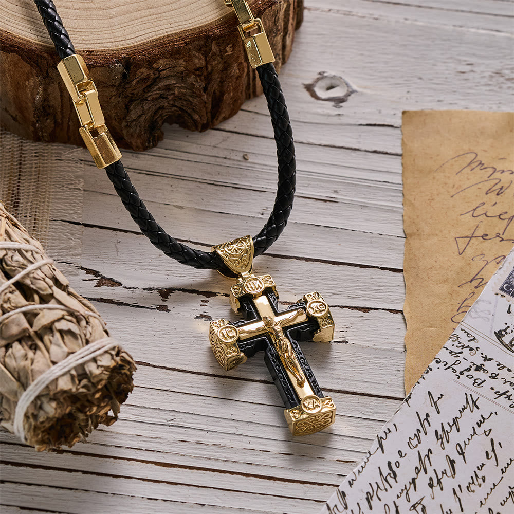Collana con ciondolo a forma di crocifisso di Gesù in lega nera e oro, stile lussuoso, Christianartworkshop. - image 2